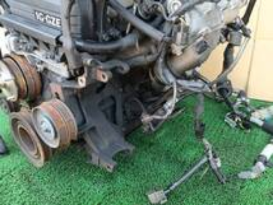 トヨタ　クラウン　GS131　1G-GZE　エンジンのみ　スーパーチャージャー付属　中古　＃hyj　EN2115 の画像